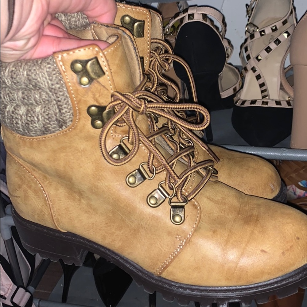 Women’s booties